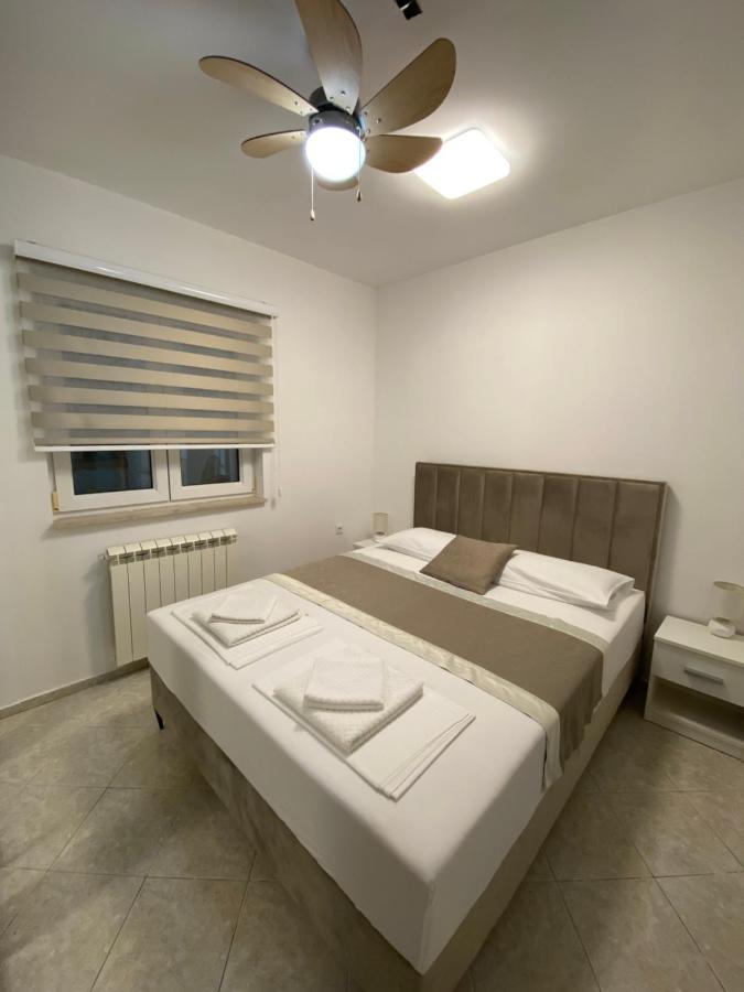 Villa Lipovac Trogir - B&B Traù