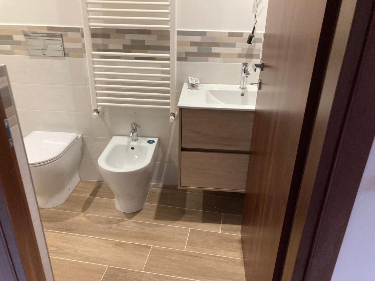 Camera Matrimoniale con Bagno Privato