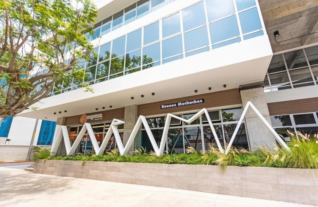Estudio, Narama - B&B Ciudad de Guatemala