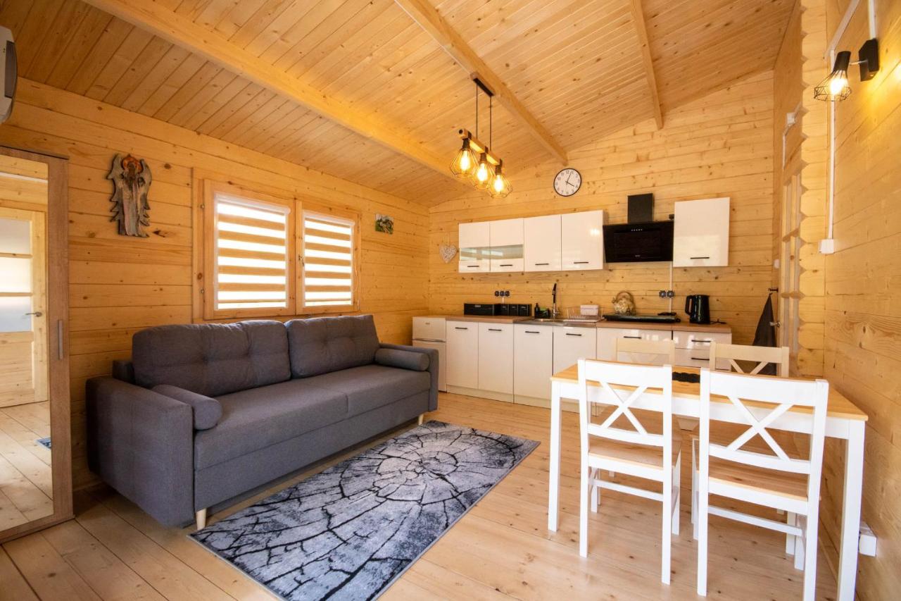 Domki letniskowe NIEZAPOMINAJKA Komańcza Letnisko - B&B Komańcza