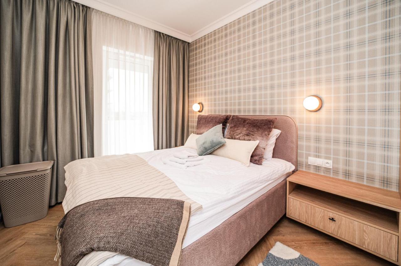 Initium Apartamenty - B&B