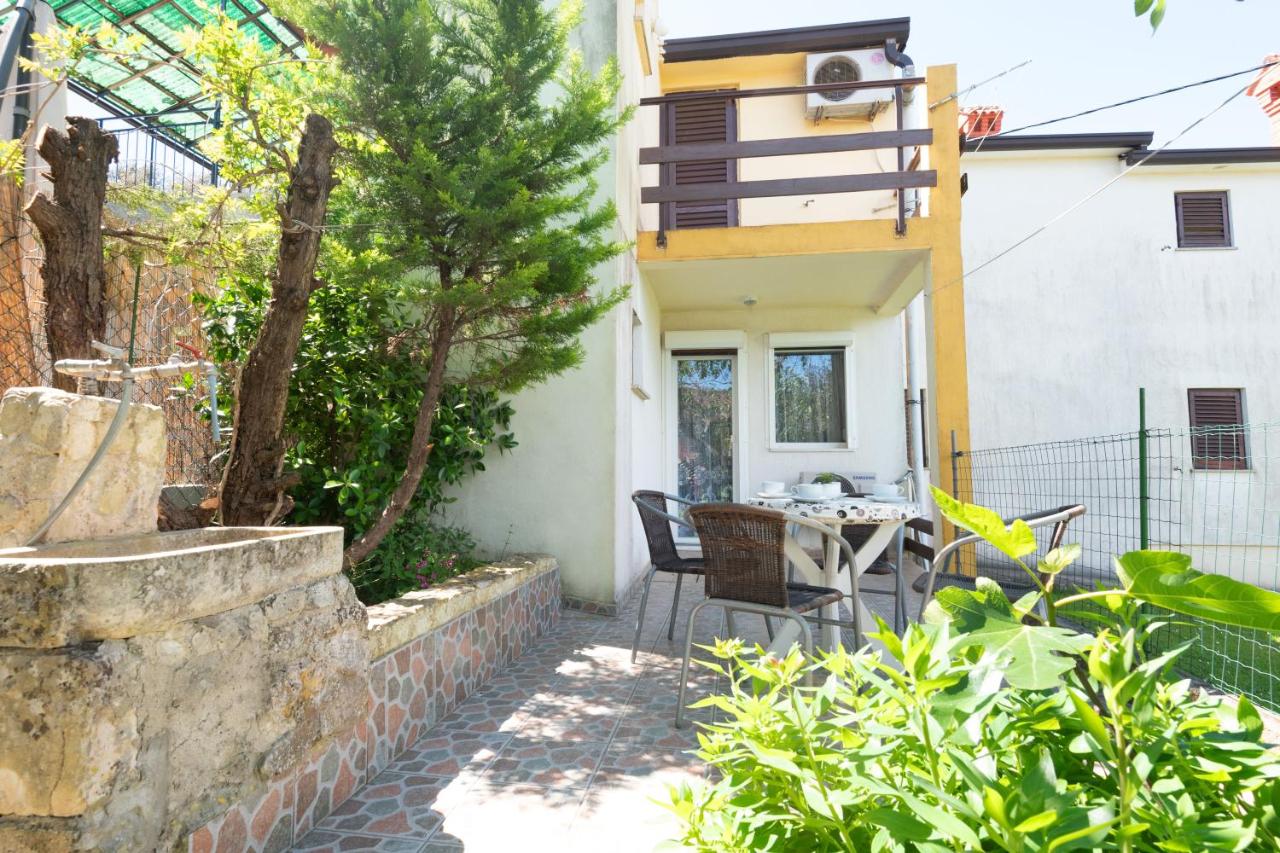 Apartment Ama - ground floor - B&B Banjole