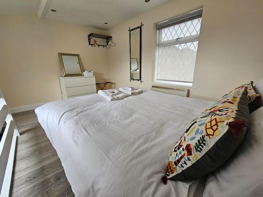 B&B Luton - 1 Bed House Luton town center - Bed and Breakfast Luton