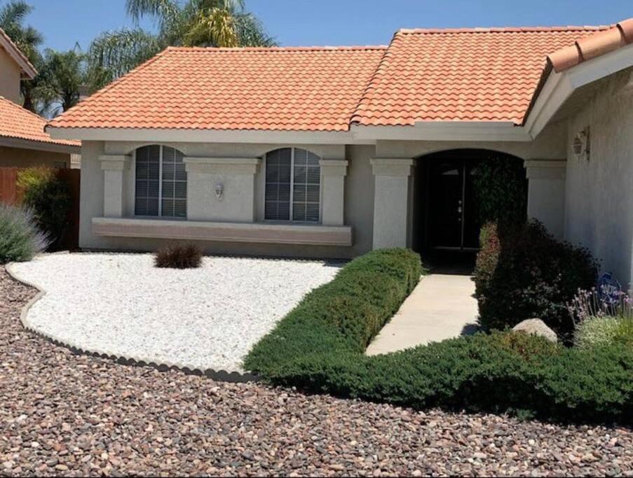 Desert Western House near Wine Country - B&B