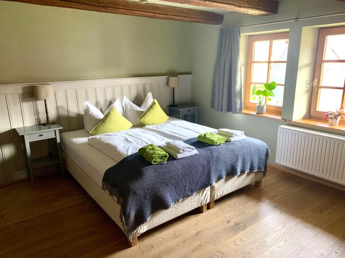 B&B Arnstadt - Landhotel Ruhepol - garni - Bed and Breakfast Arnstadt