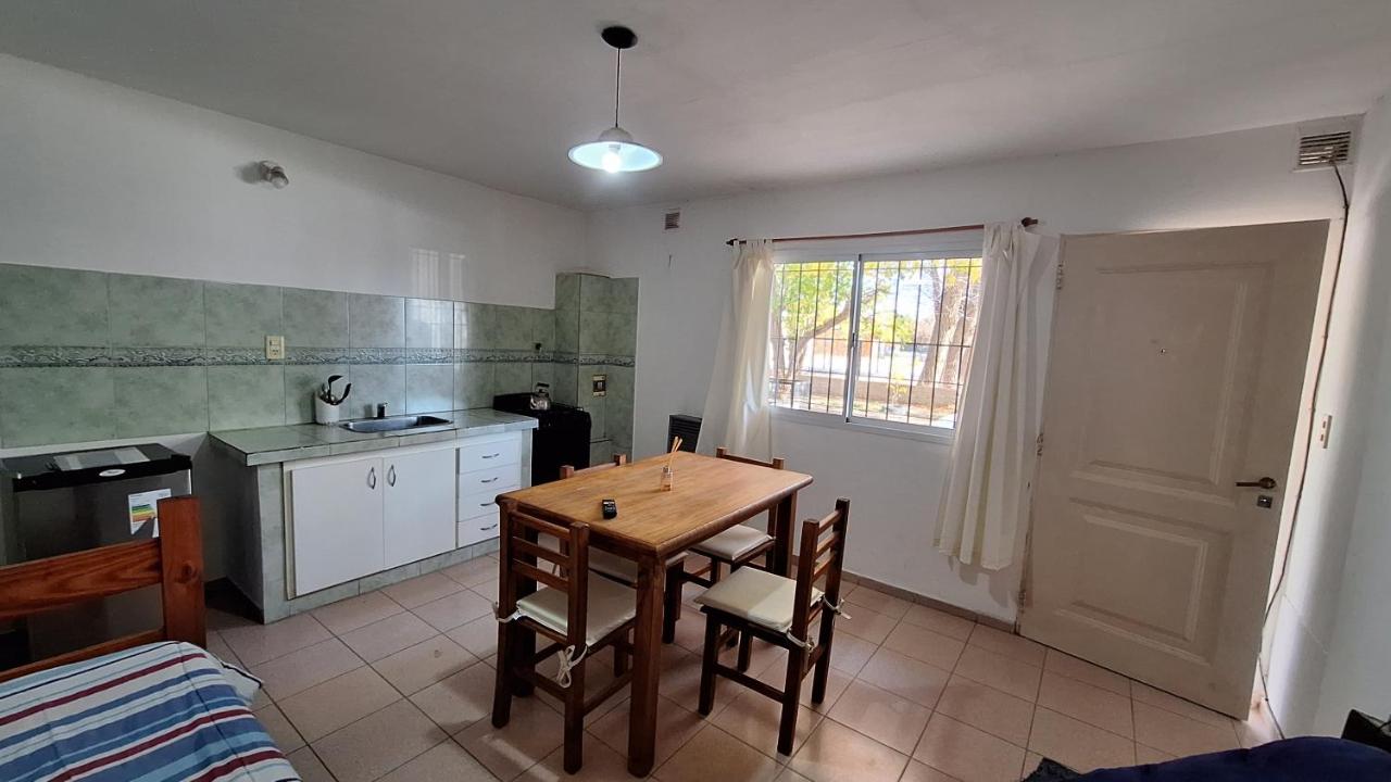 Alquiler de departamento por día excelente ubicacion - B&B Neuquén