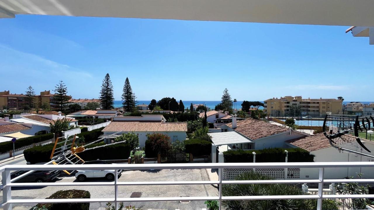 WintowinRentals Exclusive Family Chalet With Terraces And Nearby Beach In Torre de Benagalbón - Chambres d'hôtes Torre de Benagalbón