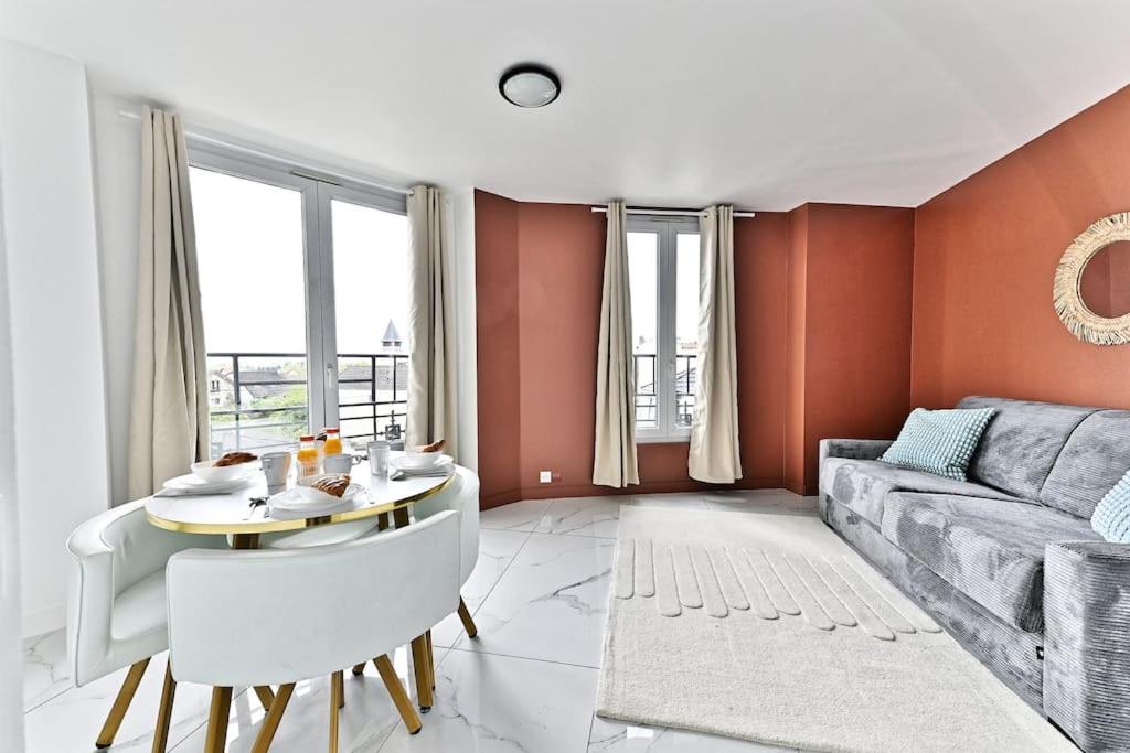Appartement moderne et spacieux 2 chambres - Gagny - B&B