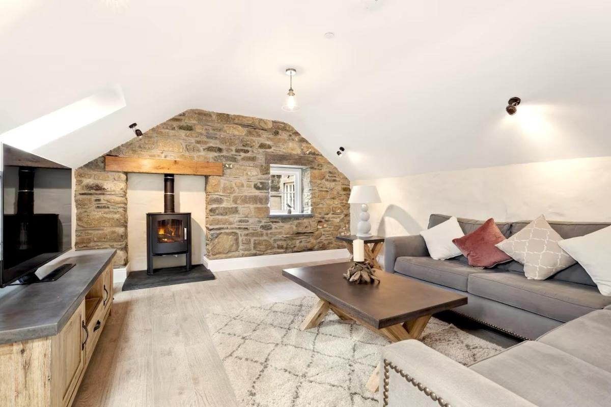 Awel y Môr - 3 Bedroom Cottage - Whitesands - Bed and Breakfast