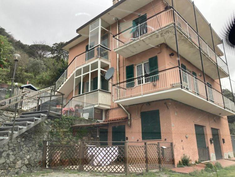 Appartamento Paradiso Verde - Ferienwohnung Varazze