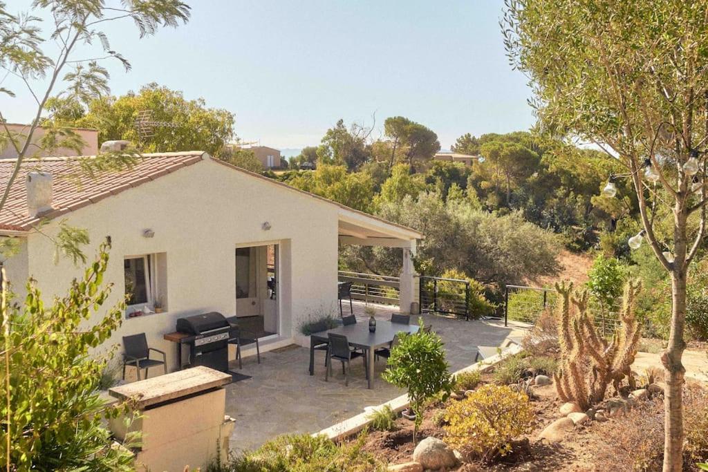 Agréable villa vue mer avec piscine Sagone - Ferienwohnung