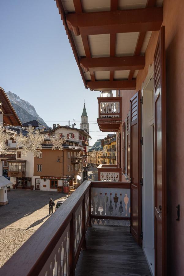 Casa Ciclamino, direttamente sul Corso di Cortina dAmpezzo - Ferienwohnung Cortina d’Ampezzo