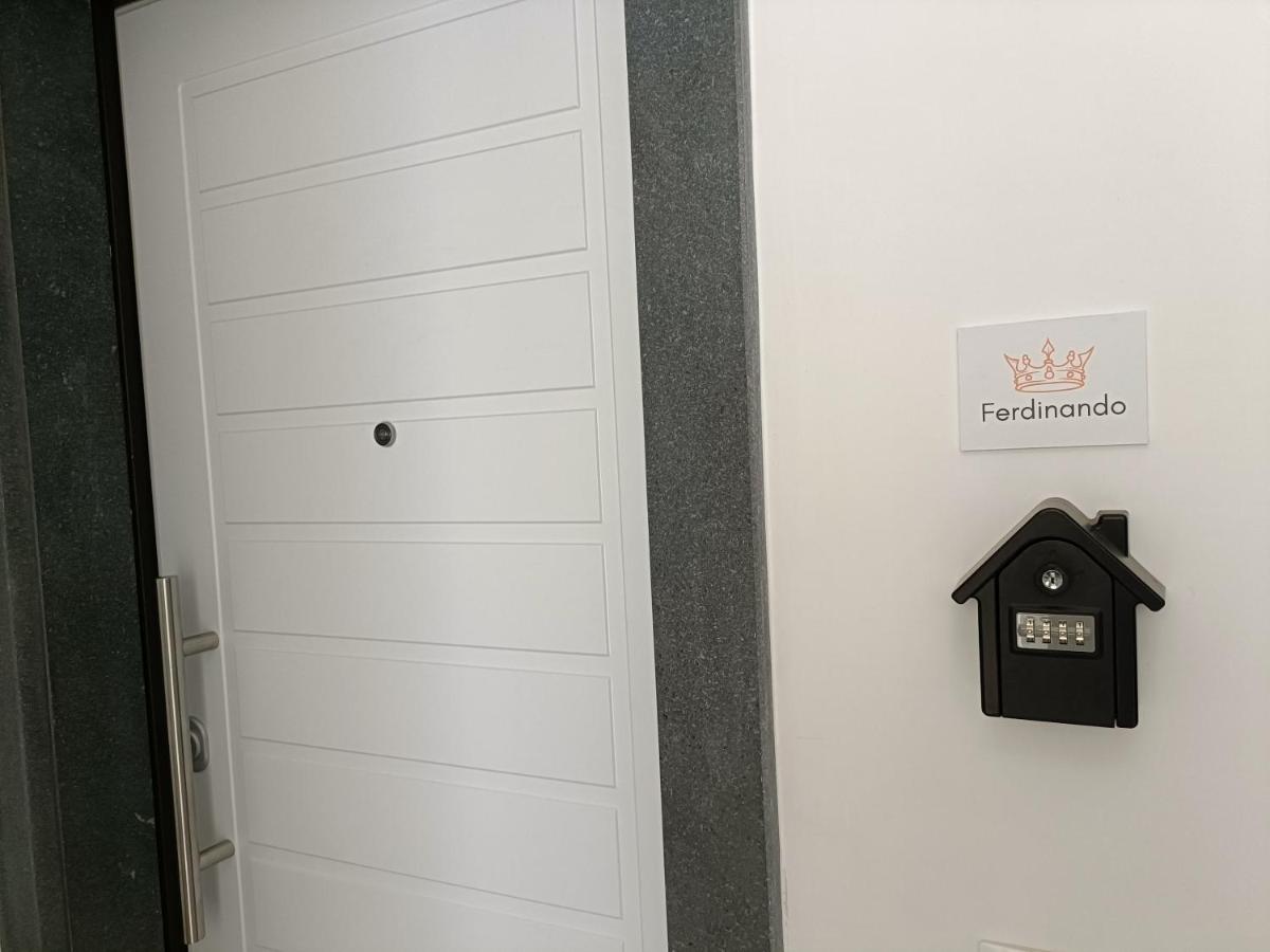 Le Giramondo Appartamento Ferdinando - Ferienwohnung Caserta