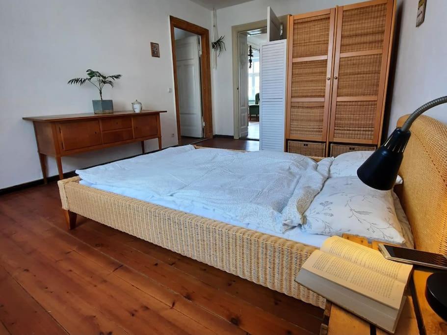 Altbau Charme & Mittendrin - Ferienwohnung