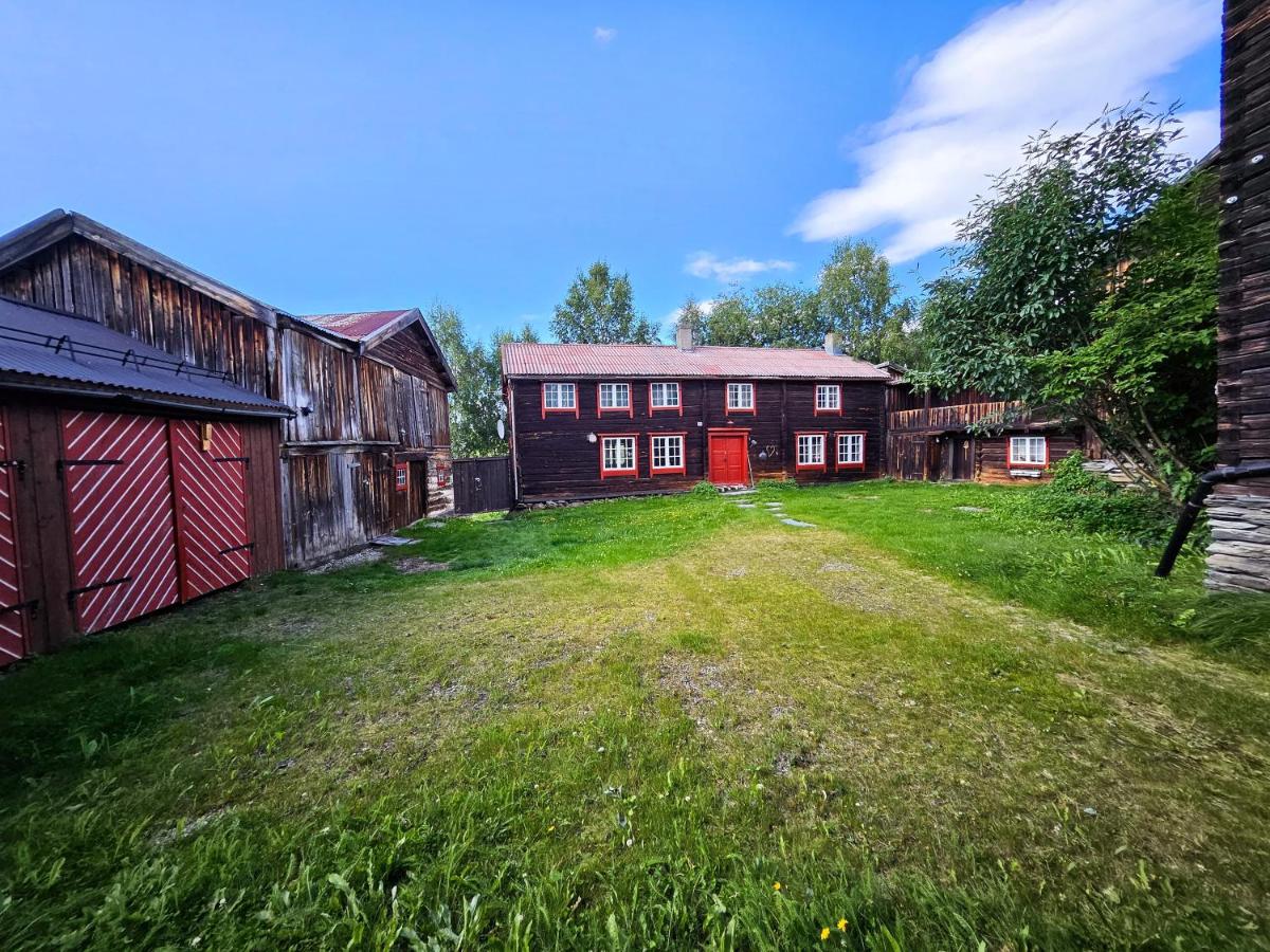 Five-Bedroom House