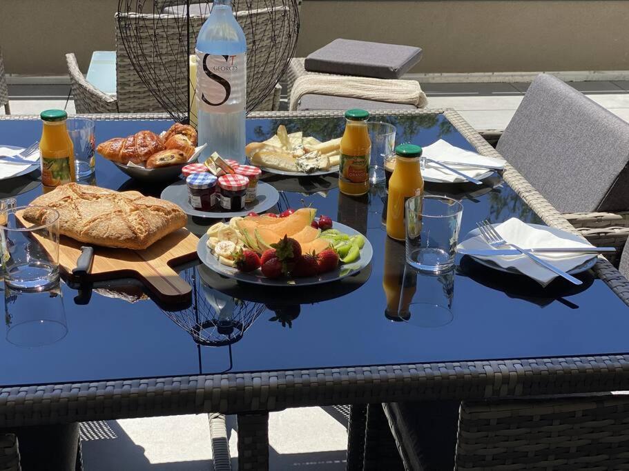 Appartement 4 personnes - Grande terrasse - Proche du Port - Porto-Vecchio - B&B