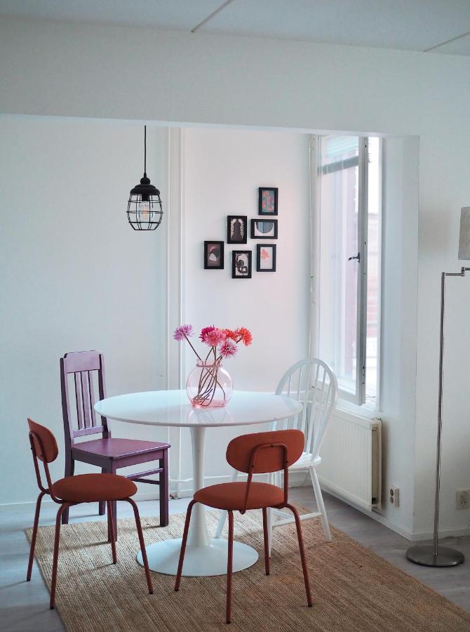 B&B Helsinki - Cozy two-room condo with private balcony - Bed and Breakfast Helsinki