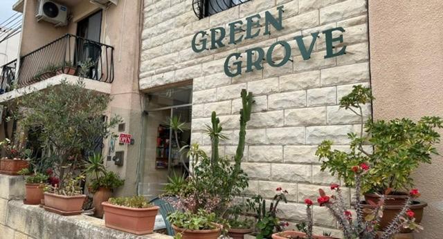 B&B San Ġiljan - Green Grove Guest House - Bed and Breakfast San Ġiljan
