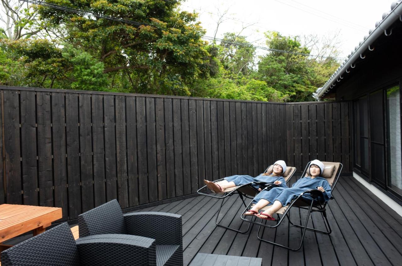 丘の上から海が見える一棟貸しヴィラ しまいろ長手 - Bed and Breakfast Nagate