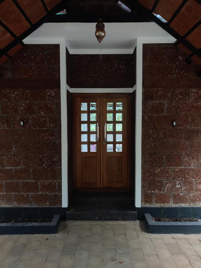 ExoticaHolidays - B&B