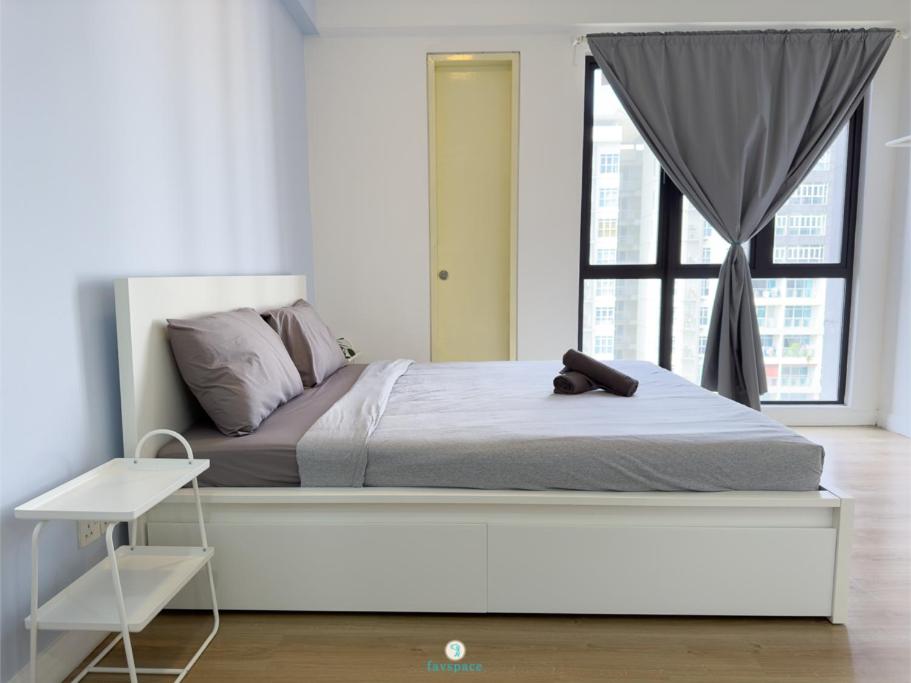 2B2B - Ara Damansara - 4 min to LRT w Parking - CITTA Mall - B&B Shah Alam
