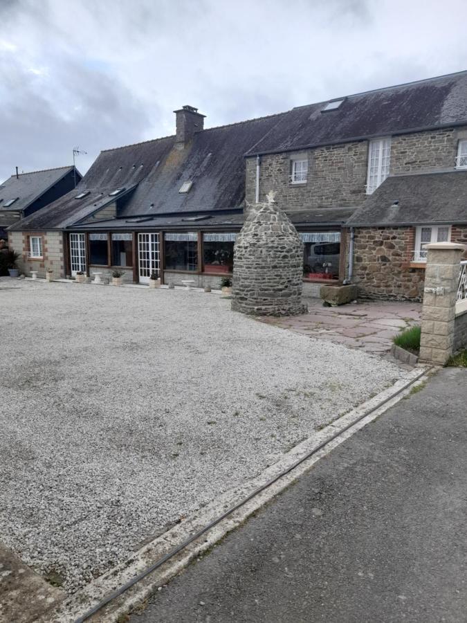 gite proche du mt st michel - B&B