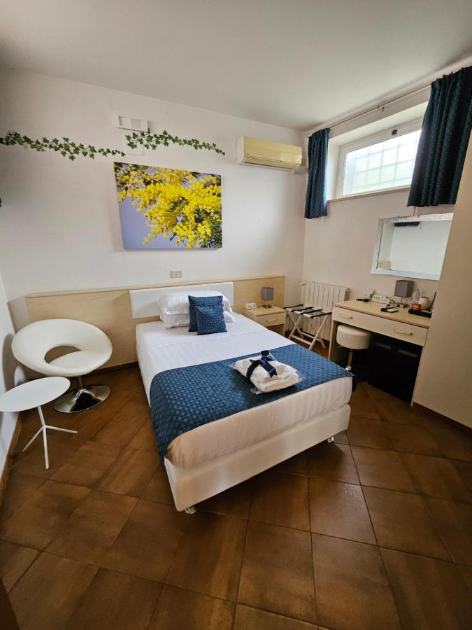 Single Room with Private Bathroom