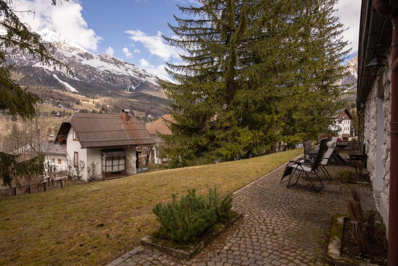 Casa Bucaneve, con terrazza panoramica sulle Dolomiti - B&B Cortina d'Ampezzo