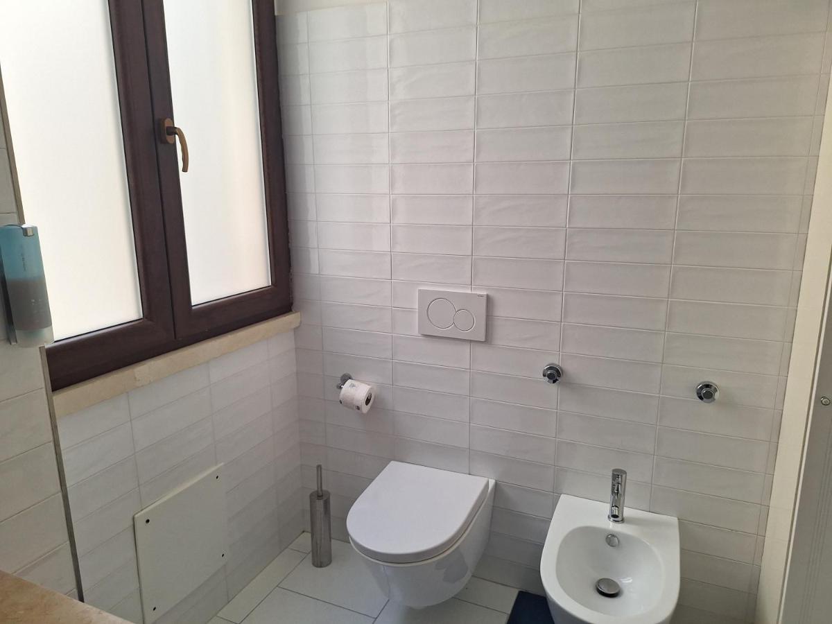 Appartamento Monolocale con 1 Letto Matrimoniale