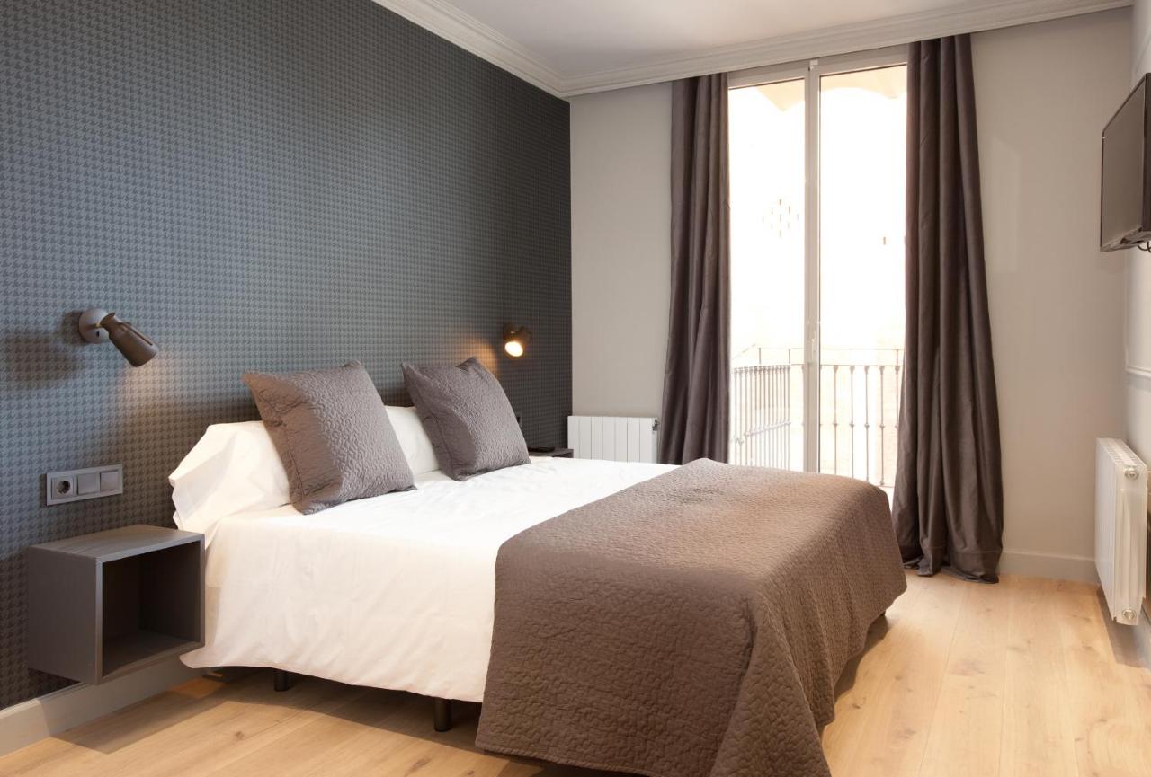 2169 - AB Casa Saltor - Bed and Breakfast Barcelona