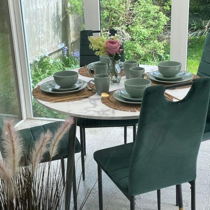 Charming Home in Worthing - Chambres d’hôtes Sompting