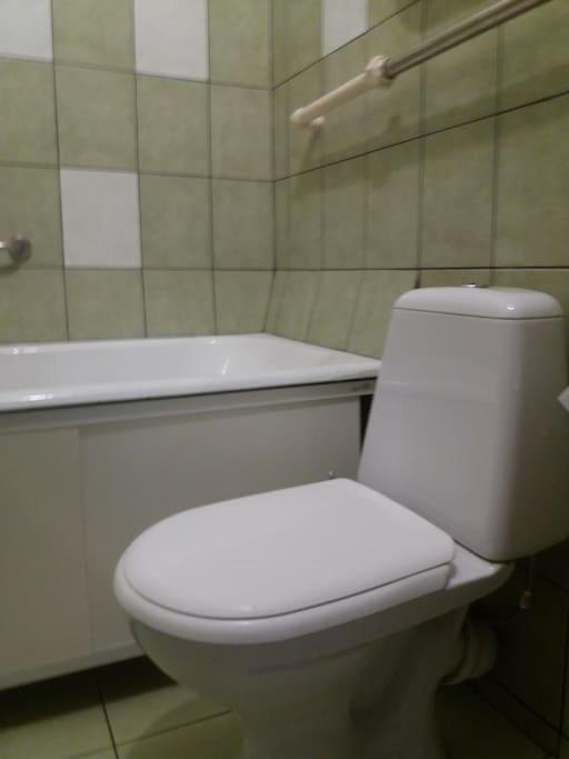 Apartment in Pašilaičiai. Self check-in. Parking - B&B