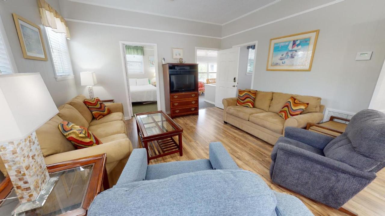 Beach Nugget by Tybee Vacation Rentals - B&B Tybee Island