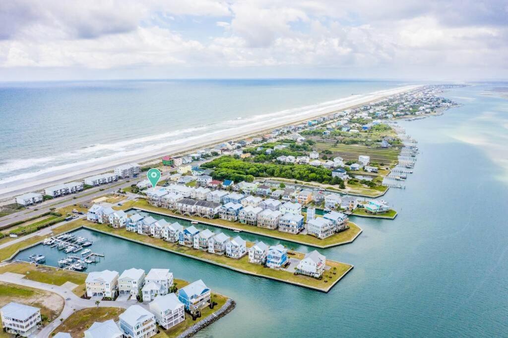 Waterfront*Steps to beach*Boat Launch*Kayaks*Pools - B&B