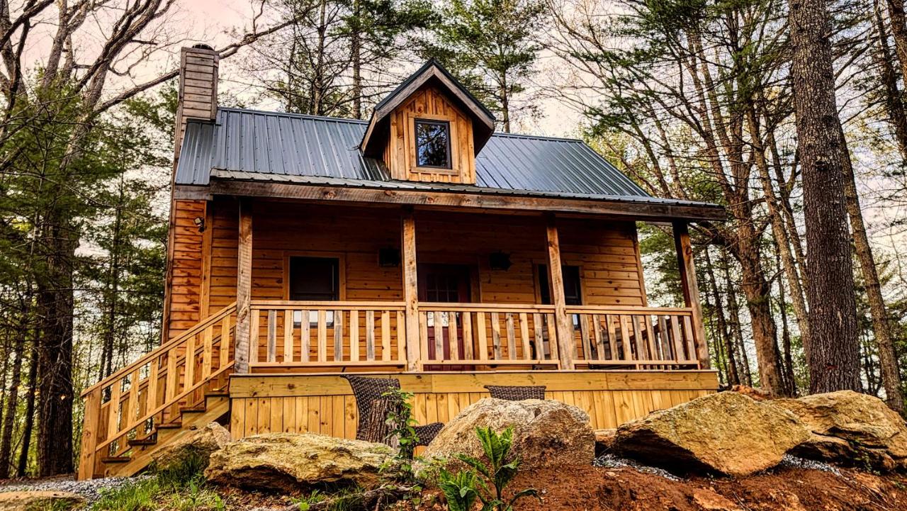 B&B Marshall - Luxury Mountain View Cabin Near Asheville NC - Bed and Breakfast Marshall