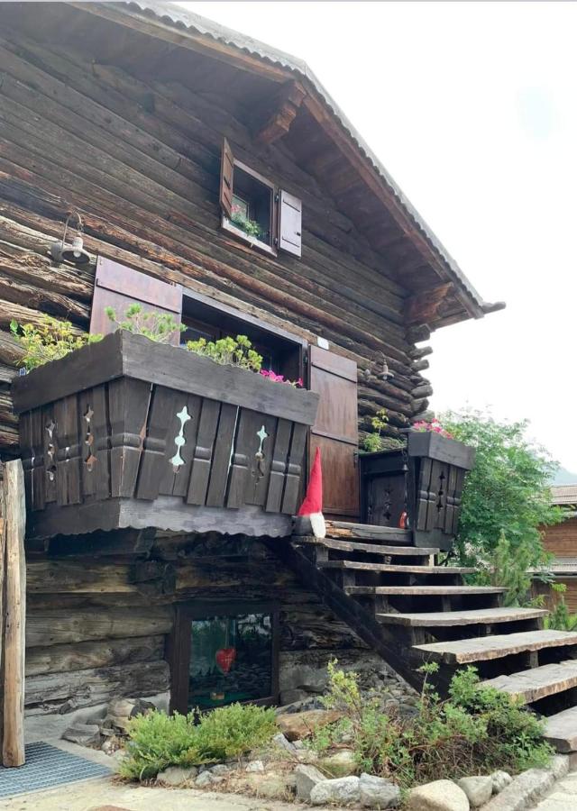 Casa Vacanza Fedra - Trepalle Livigno - Bed and Breakfast