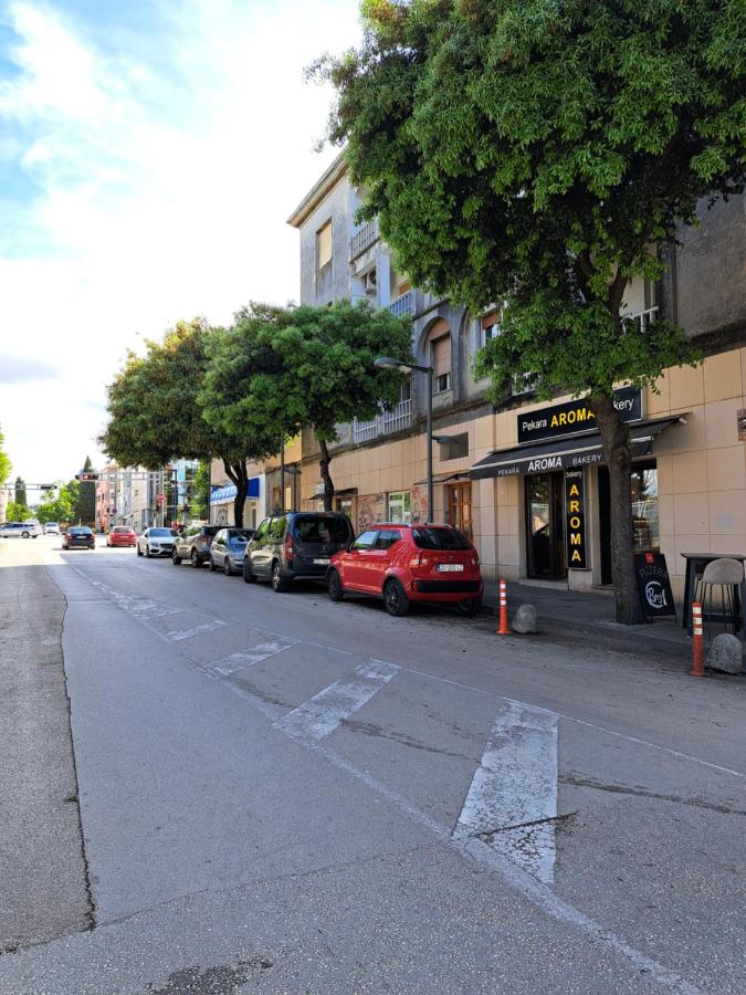 Apartment Ksenija - B&B Zara