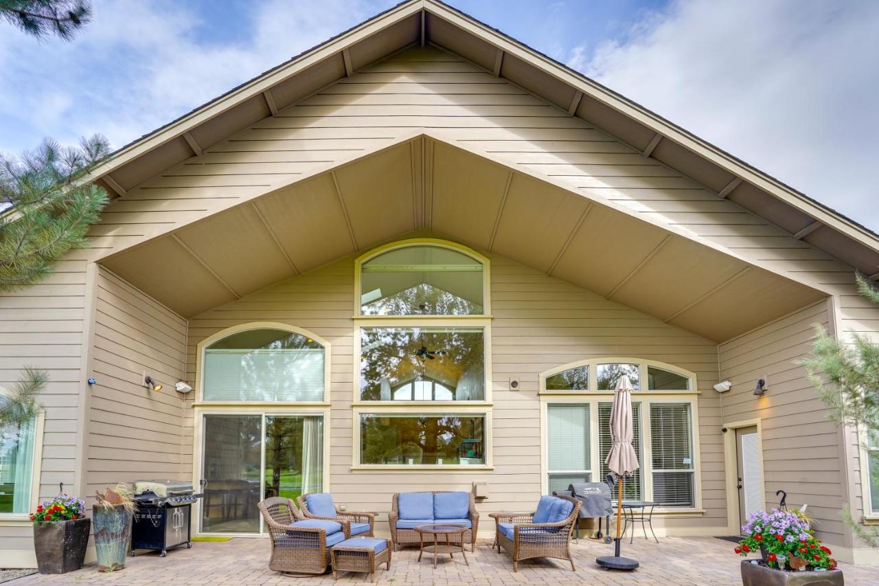 Redmond Golf Getaway - Near Smith Rock State Park! - B&B