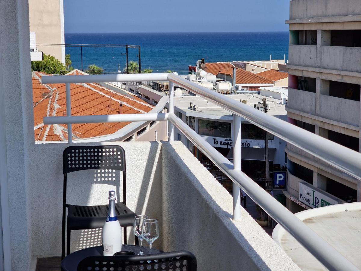 Kitieos Central Apartment With Sea View - B&B