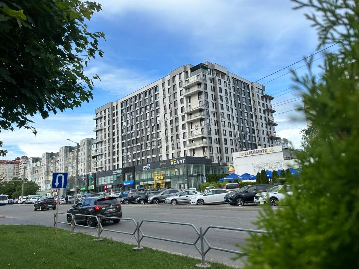 B&B Chișinău - 2-х комнатная квартира #Inamstro Apartament cu 2 camere cu TERASA - Bed and Breakfast Chișinău