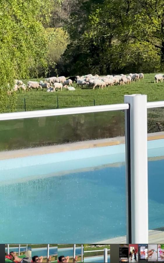 Chambre 4 couchages proche du bourg de La Bastide Clairence - B&B