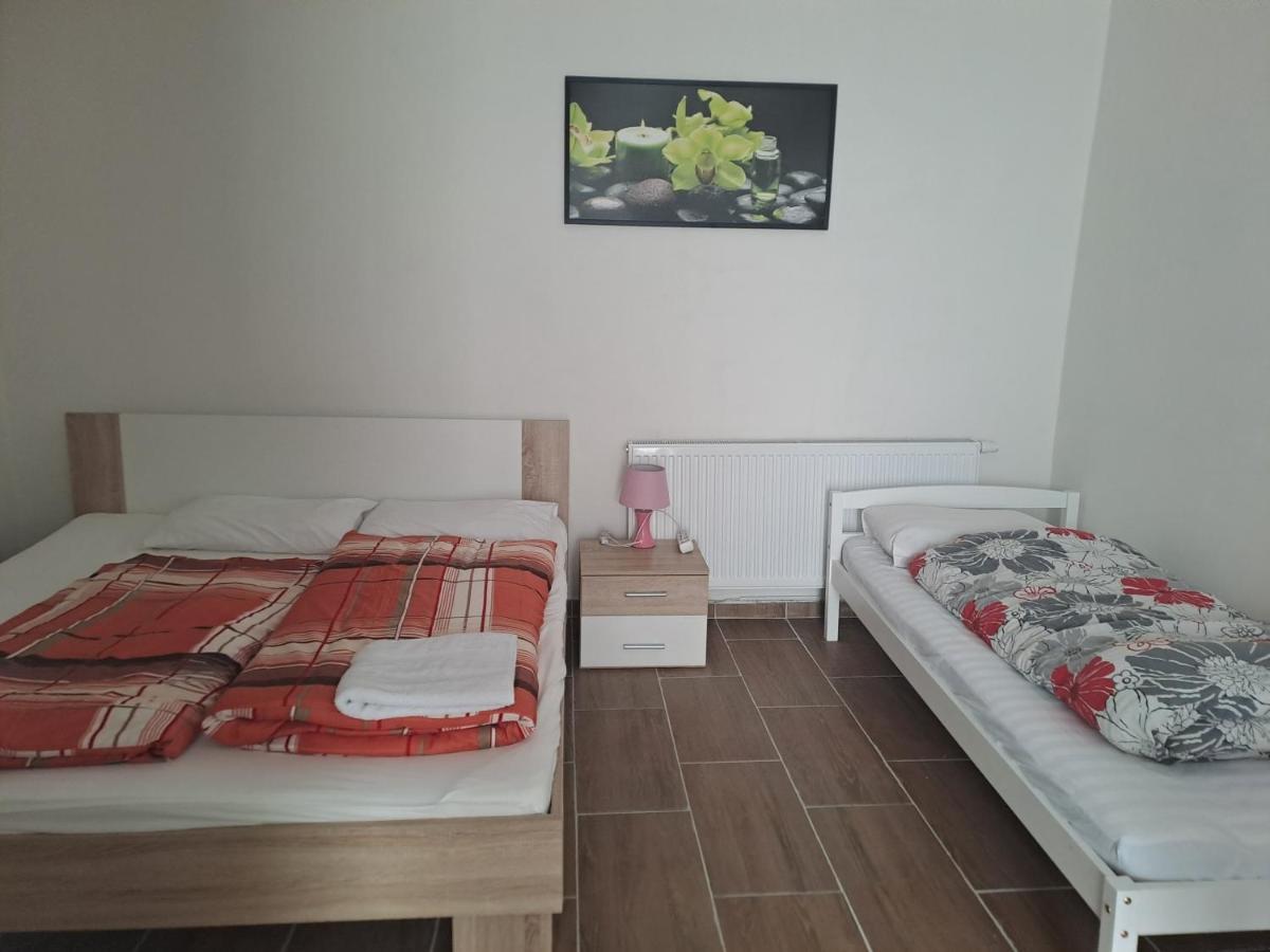 B&B Prague - hakhanhfami - Bed and Breakfast Prague