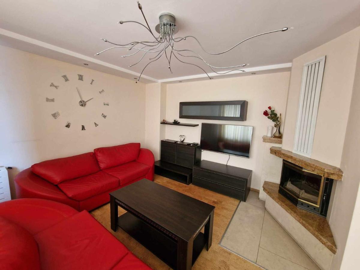 B&B Velingrad - Luxury apartment. Луксозен апартамент. MUSI - Bed and Breakfast Velingrad