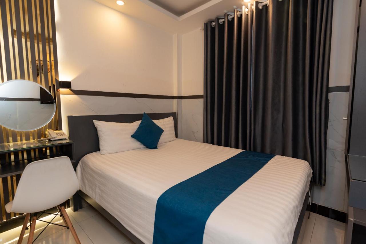 B&B Ho Chi Minh City - Prince Hotel - Bed and Breakfast Ho Chi Minh City