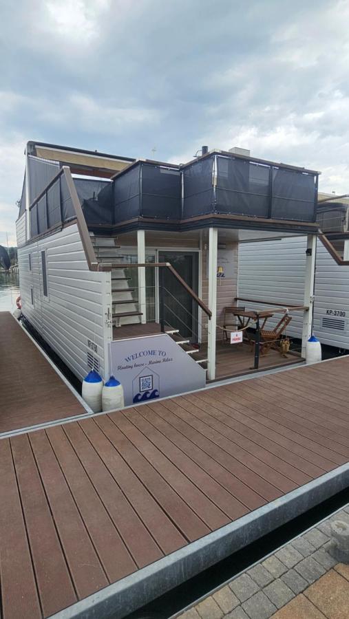 Floating house - Marina Relax - B&B