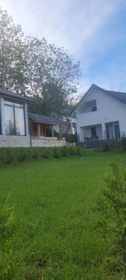 Villa with Garden View