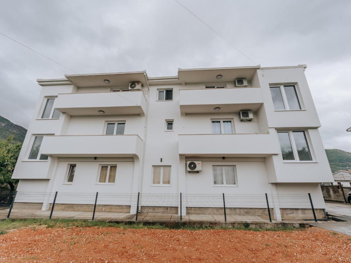 Apartments Milivojevic - B&B