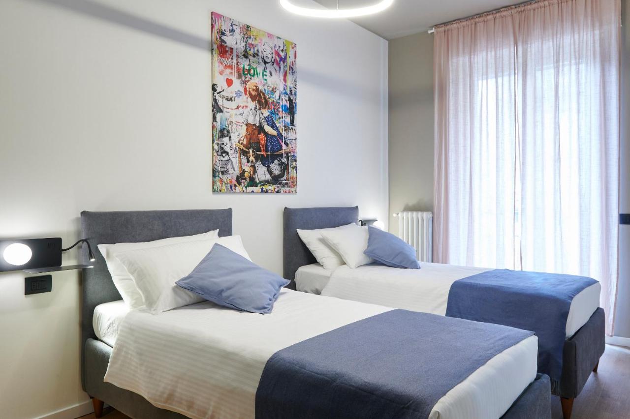 Twin Room with Balcony