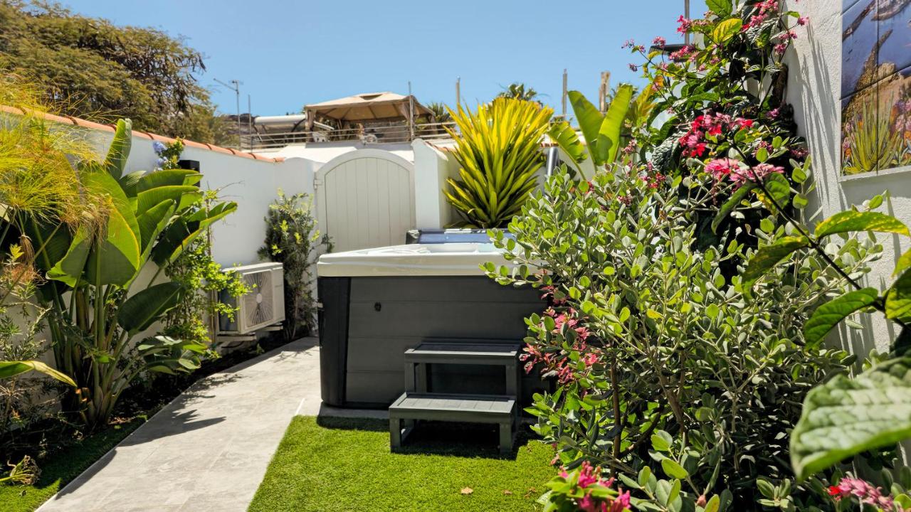 BeachClub Mediterran Garden - Ferienwohnung Mogán