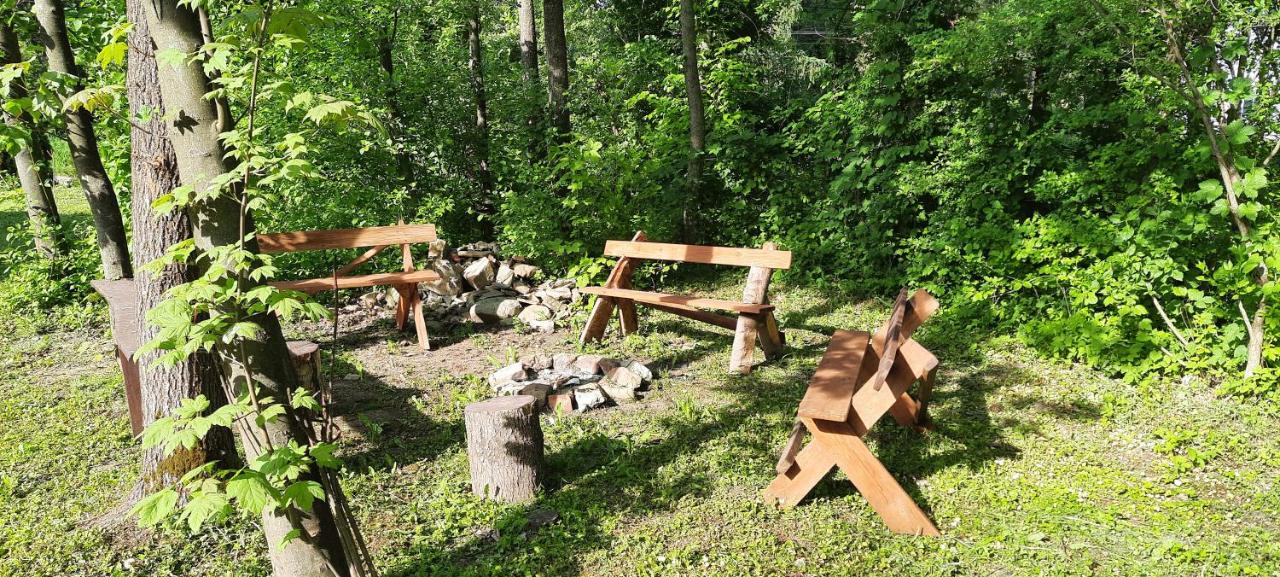 Leśna Strzelnica - B&B Cieklin